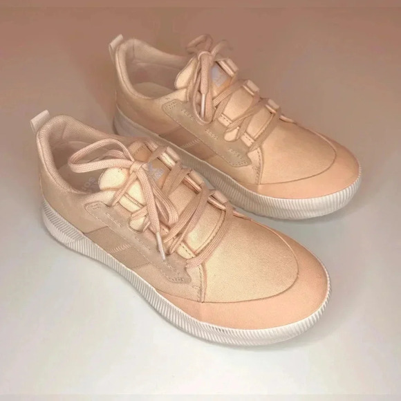 Sorel Women's Out N About III Low Sneaker Canvas Shoes size 8.5 - Picture 4 of 12